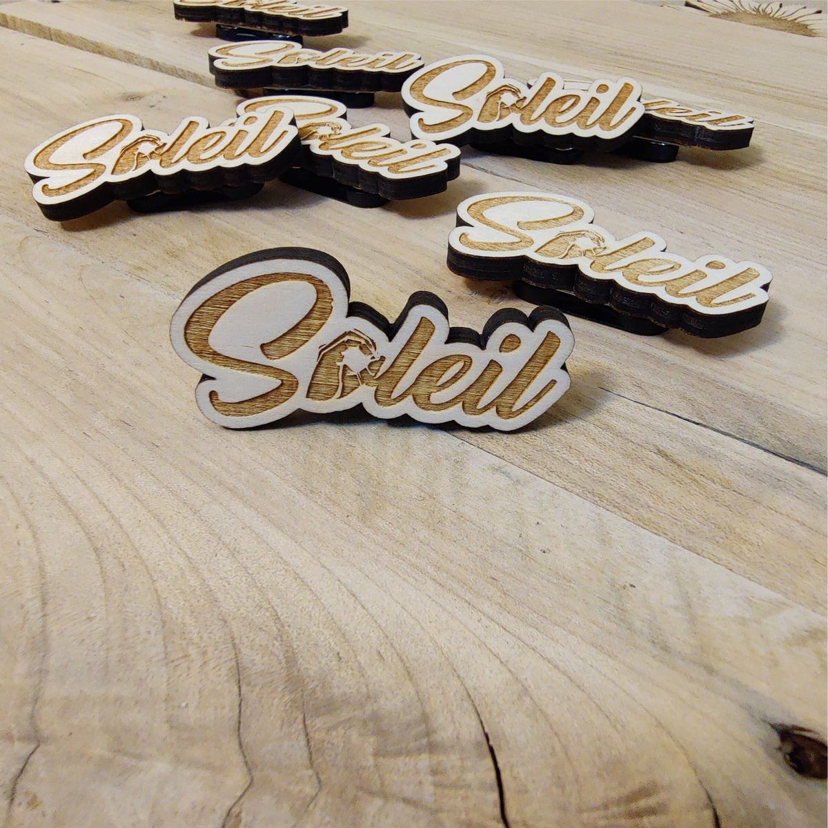 Soleil Pin